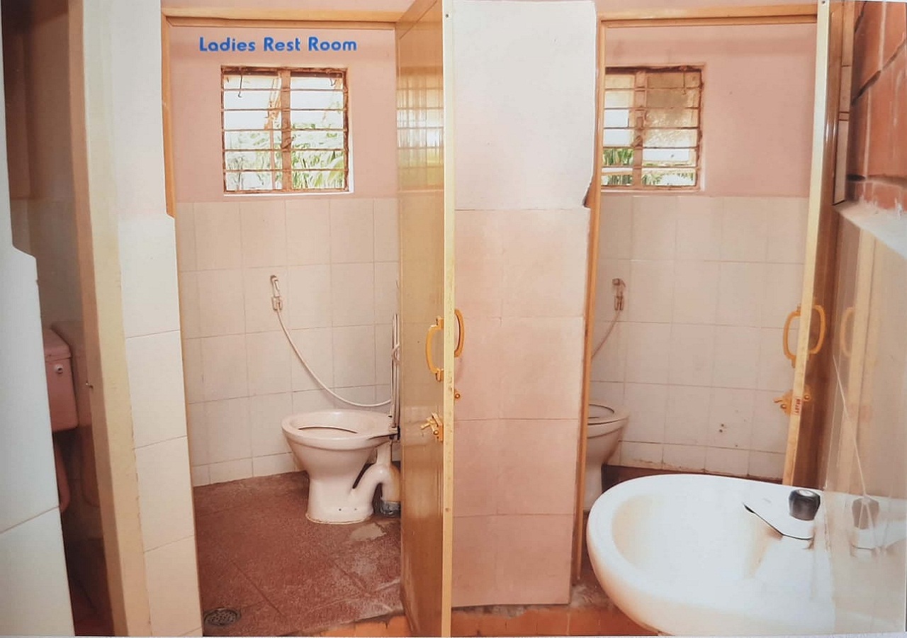 Ladies Rest Room